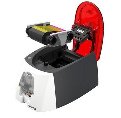 Krijg professionele ID-afdrukken met Evolis Badgy 200 Single-Sided PVC Smart Card Printer